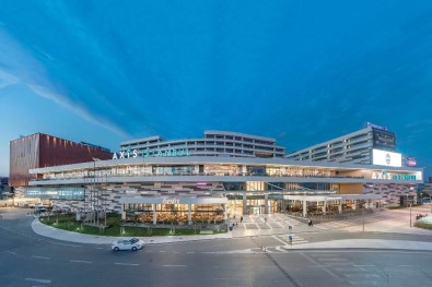 ECE Türkiye Uluslararası Perakende Kiralama Günü'nde Sektörün Geleceği Konuşuldu