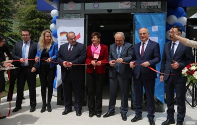 'Genç İşgücü Artışında Dünyada Açık Ara Lideriz'