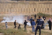 İsrail Askerleri Gazze Sınırında 60 Filistinliyi Yaraladı