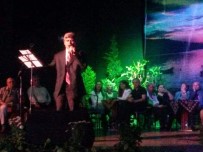 BAĞLAMA - Köy Köy Gezerek Öğrendiği Manileri Notalara Döktü