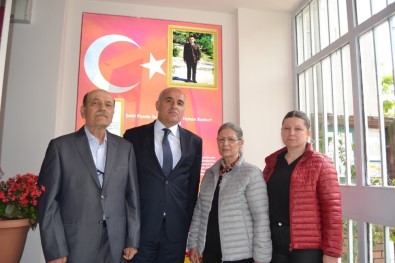 Şehit Teğmen İçin Mezun Olduğu Lisede Şehit Köşesi Oluşturuldu