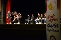 TEM Polisi 540 Öğrenciyi Tiyatroyla Buluşturdu