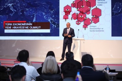 'Türkiye'de Ekonomik Kalkınma, Dijital Dönüşümle Gerçekleştirilecek'