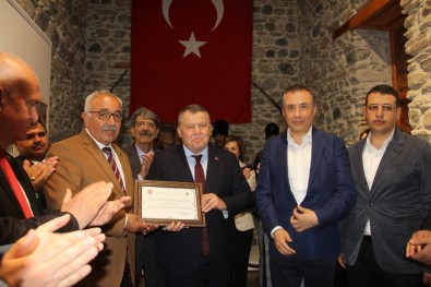 Yargıtay Başkanı Cirit'e Hatay'da 'Hemşehrilik Beratı' Verildi