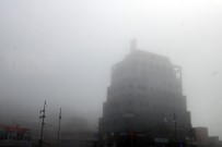 Zonguldak'ta Sis Etkili Oldu, Görüş Mesafesi 50 Metreye Düştü