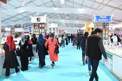 8. Malatya Anadolu Kitap Ve Kültür Fuarı Kapılarını Açtı