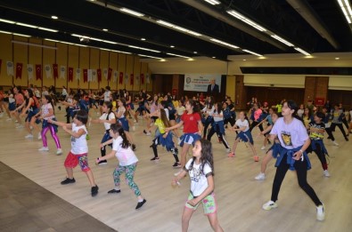 'Çocuk Dans Kongresi' Marmaris'te Yapılıyor