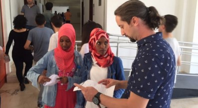 DPÜ'de Yabancı Uyruklu Öğrenci Sınavı