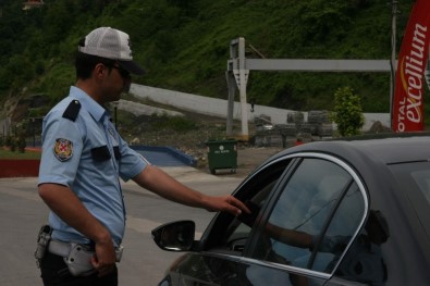 Emniyet Ceza Yağdırdı