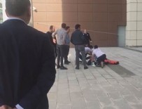 SİLAHLI KAVGA - İstanbul'da Evlendirme Dairesi'nin önünde silahlı kavga!