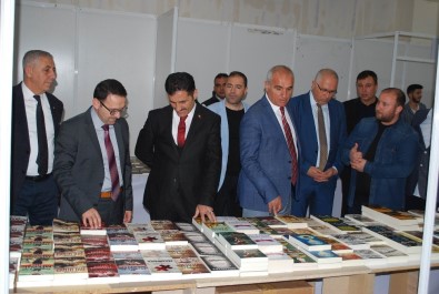 Salihli İlk Kez Kitap Fuarı İle Tanıştı