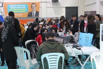 Türkiye'de İlk Defa Düzenlenen Robotis Steam Cup Turkey Başakşehir'de Gerçekleşti