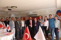 UMUTSUZLUK - Aydın'da Veteriner Hekimler Günlerini Süt İçerek Kutladı