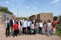 PASKALYA BAYRAMI - İlçe Milli Eğitim Müdüründen Süryani Öğrencilere Paskalya Ziyareti