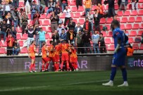 KORAY GENÇERLER - Spor Toto Süper Lig Açıklaması İstikbal Mobilya Kayserispor Açıklaması 1 - Aytemiz Alanyaspor Açıklaması 1 (İlk Yarı)
