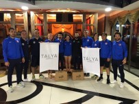 GÜMÜŞ MADALYA - Antalyaspor Triatlon Takımı Alanya'dan Madalya İle Döndü