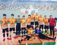 KAYSERİ LİSESİ - Arif Molu T.E.M.L Erkek Futsal  Takımı Türkiye İkincisi Oldu