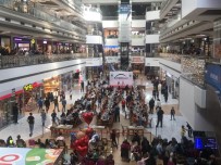 SATRANÇ FEDERASYONU - AVM'de Santraç Turnuvasına Yoğun İlgi