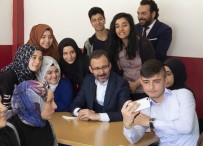 MEHMET KASAPOĞLU - Bakan Kasapoğlu'ndan Yıldırım Beyazıt Anadolu İmam Hatip Lisesi'ne Ziyaret