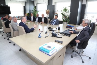 BTSO Yönetiminden Başkan Erdem'e Hayırlı Olsun Ziyareti