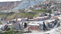 Maden'de Heyelan Riski Nedeniyle 15 Ev Ve İş Yeri Tahliye Edildi Haberi