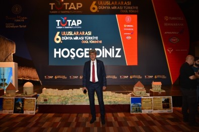 TUTAP'tan Başkan Kaplan'a Ödül