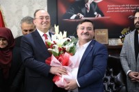 İNİSİYATİF - Artvin Belediye Başkanlığı'nda Devir Teslim Töreni