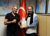 TÜRKLER - Bekir Özer Açıklaması 'Almanya'da Yılın Sporcusu Seçildim'