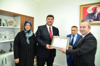 İLÇE SEÇİM KURULU - Kahramankazan'da Serhat Oğuz Mazbatasını Aldı