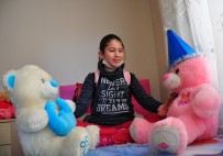 CELAL BAYAR ÜNIVERSITESI - (Özel) Kalp Nakli Bekleyen Cemre Her Telefona Umutla Koşuyor