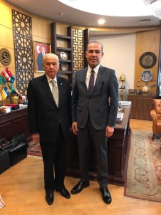 Sözlü Açıklaması 'Partim Ve Liderinin Her Zaman Hizmetindeyim'