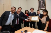 İLÇE SEÇİM KURULU - Yeni Başkan Köleoğlu, Görevi Resmen Devraldı.