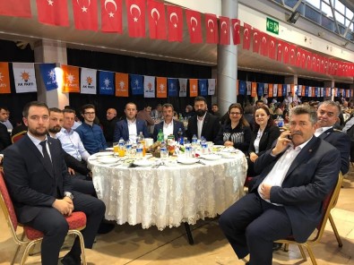 AK Partili Meclis Üyeleri MHP'den İstifâ Etti