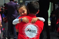 ALTUNTAŞ - AKUT Köy Çocuklarını Mutlu Etti
