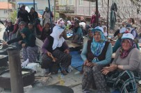 GAZILER - Köylü Kadınlardan Gözleme Hayrı