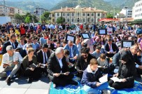 FUAT SEZGİN - Manisa'da 2023 Öğrenci Aynı Anda Kitap Okudu