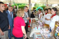 EL EMEĞİ GÖZ NURU - Salihli'de Üretici Kadın Pazarı İlgi Çekti