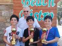 SATRANÇ FEDERASYONU - Satranç Turnuvasında 26 Sporcu Mücadele Etti