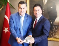 MEHMET KOCADON - Bodrum Belediye Başkanı Aras Görevi Kocadon'dan Devraldı