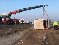 Denizli'de yolcu otobüsü devrildi: 2 ölü, 22 yaralı Haberi