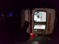 Hasta Taşıyan Ambulans Kaza Yaptı Açıklaması 8 Yaralı