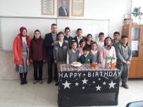 DOĞUM GÜNÜ - Sungurlu'da 376 Öğrencinin Doğum Günü Kutlandı