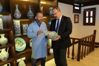 KÜLTÜR BAKANLıĞı - Vali'den Çini Sanatçıları İsmail Yiğit Ve Muzaffer Çelik'e Ziyaret