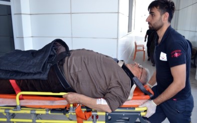 Aksaray'da Otomobil Yayalara Çarptı Açıklaması 1 Ölü, 3 Yaralı