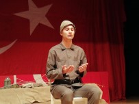 YAŞAR KARAYEL - Birlik Vakfı'ndan 'Bir Ölürüz Bin Diriliriz' Tiyatro Oyunu