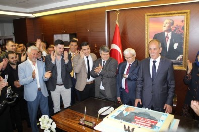 CHP'li Uyan'ı Deviren Ata Mazbatasını Aldı