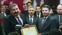 ERZURUM ADLIYESI - Erzurum Büyükşehir Belediye Başkanı Sekmen Mazbatasını Aldı