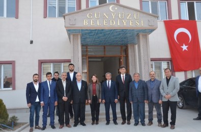 Günyüzü Belediyesi' Ne İlk Ziyaret Milletvekillerinden