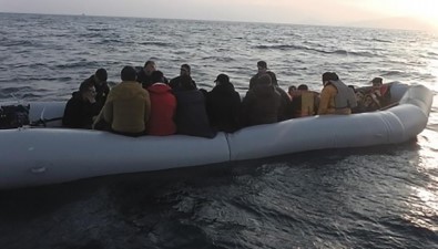 İzmir'de 119 Kaçak Göçmen Yakalandı