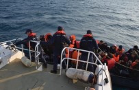 GÜMÜLDÜR - Kuşadası Körfezi'nde Sürüklenen 26'Sı Çocuk 47 Kaçak Göçmeni Sahil Güvenlik Kurtardı